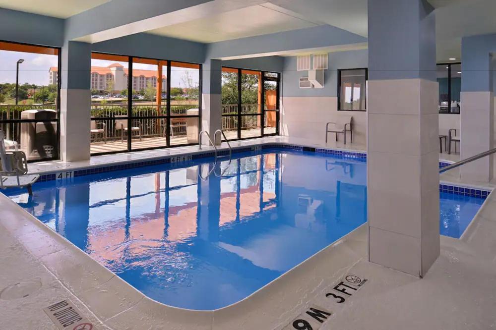 Holiday Inn Express Hotel And Suites Mesquite By Ihg Екстер'єр фото