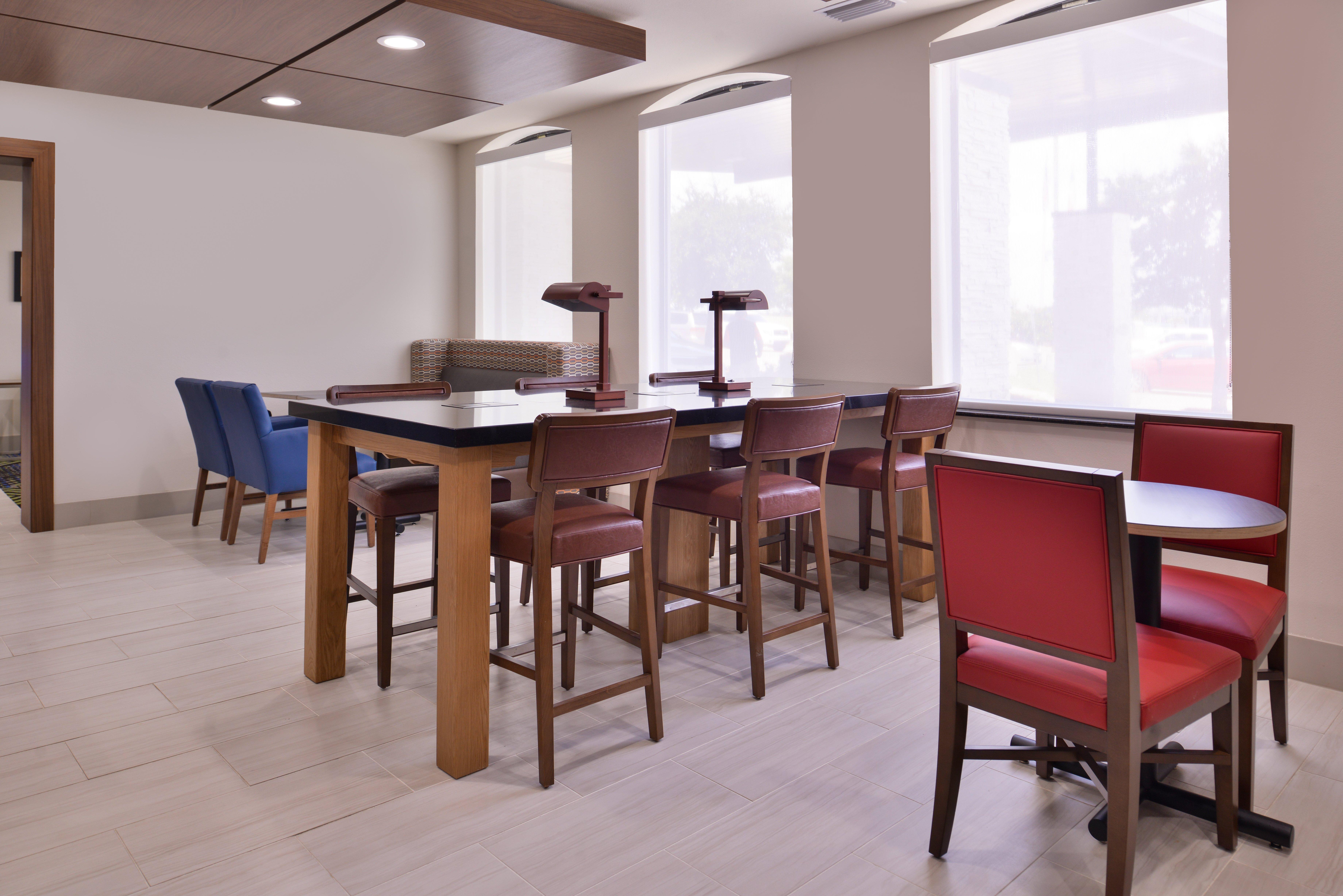 Holiday Inn Express Hotel And Suites Mesquite By Ihg Екстер'єр фото
