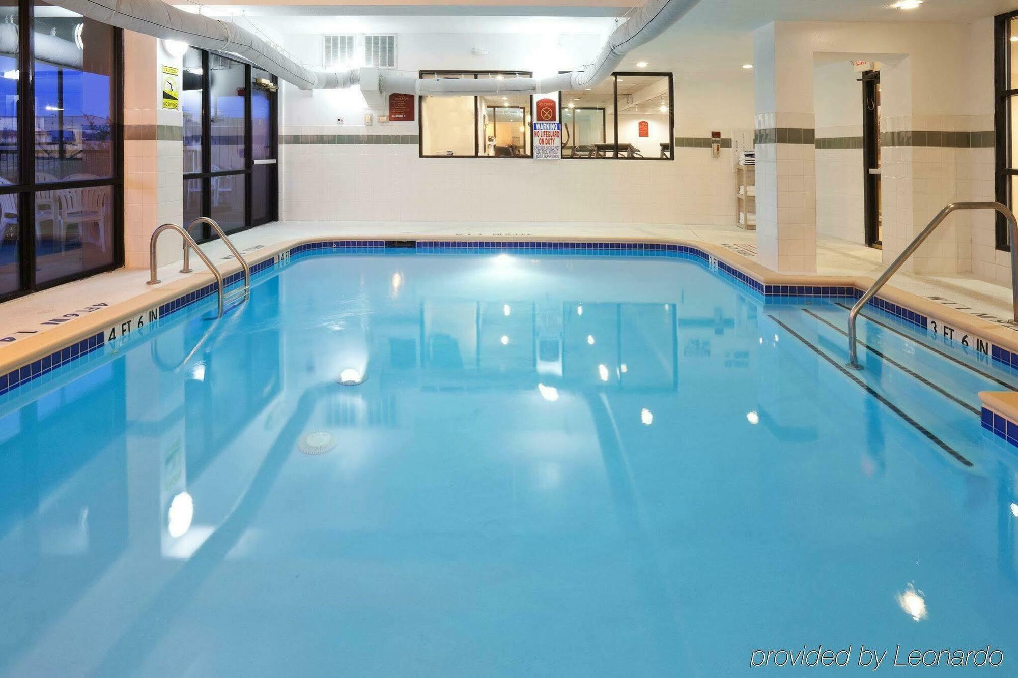 Holiday Inn Express Hotel And Suites Mesquite By Ihg Екстер'єр фото